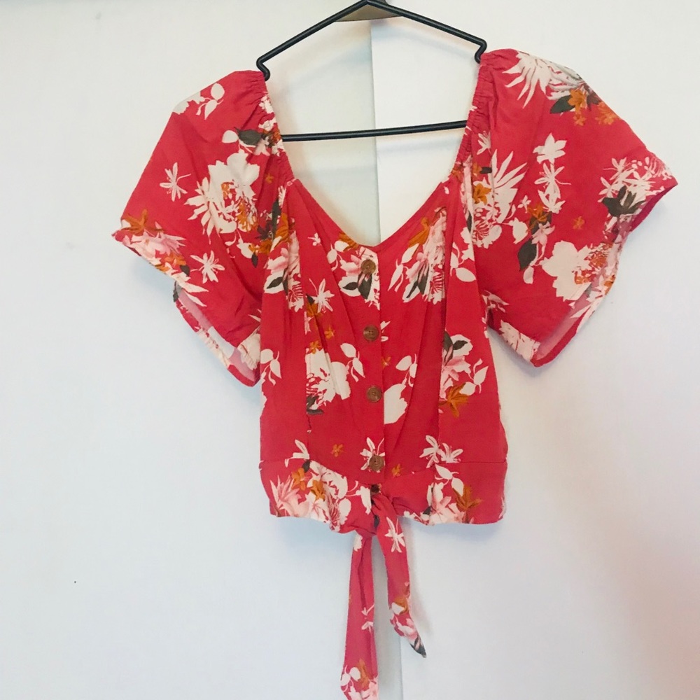 Aeropostal Crop Top